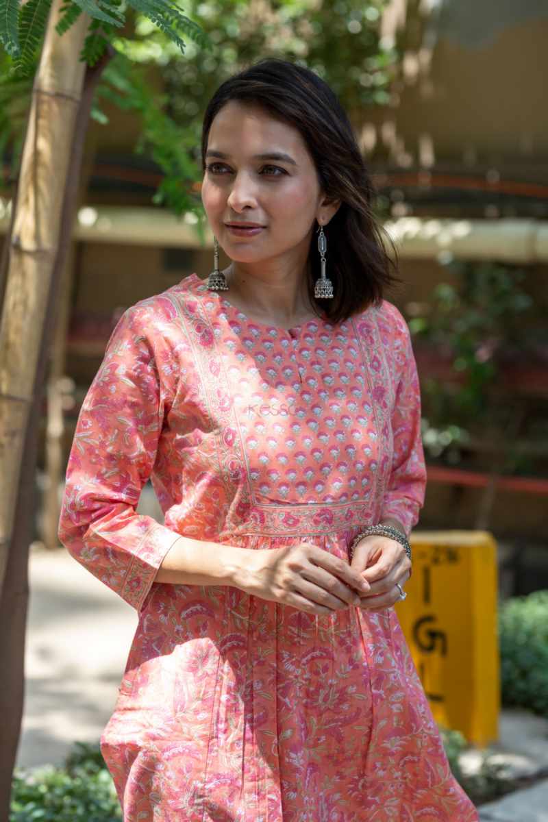 Image for Kusvaa Bpr31 Isira Cotton Handblok Kurta Featured