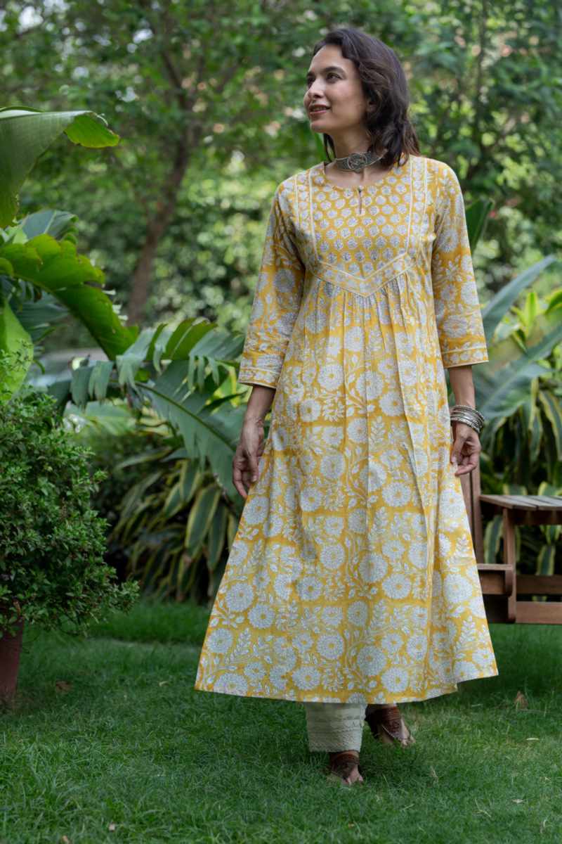 Image for Kusvaa Bpr33 Aishani Handblock Cotton Straight Kurta Featured