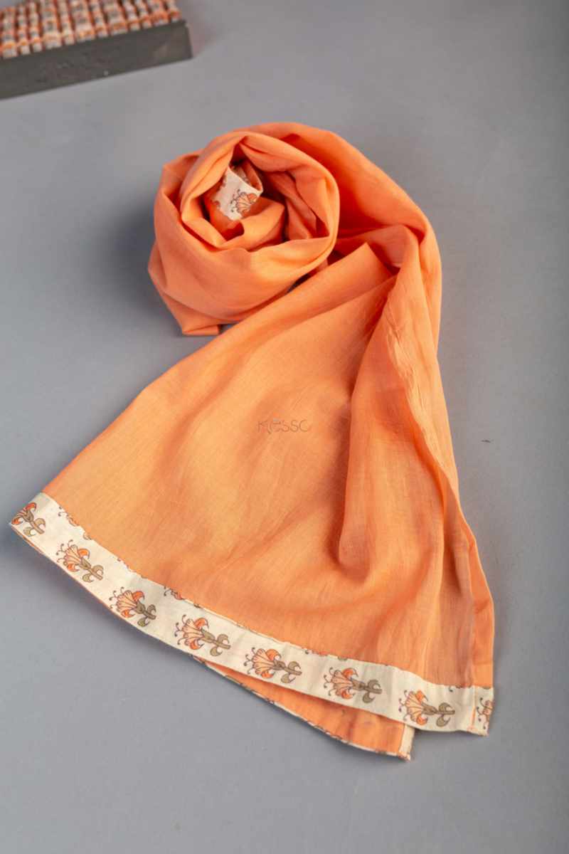 Image for Kusvaa Mbe65 Shakti Girls Cotton Complete Suit Set Closeup 2