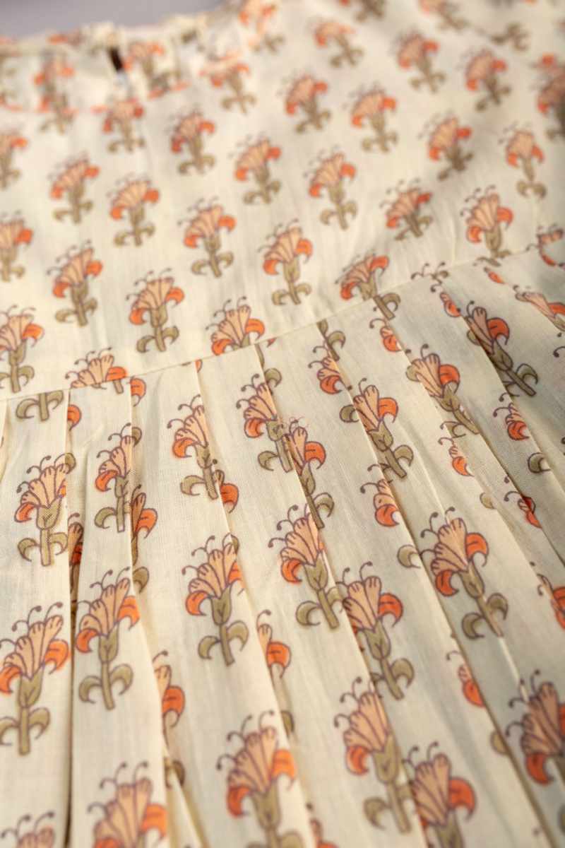 Image for Kusvaa Mbe65 Shakti Girls Cotton Complete Suit Set Side