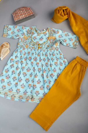 Image for Kusvaa Mbe66 Tejasi Girls Cotton Complete Suit Set Featured