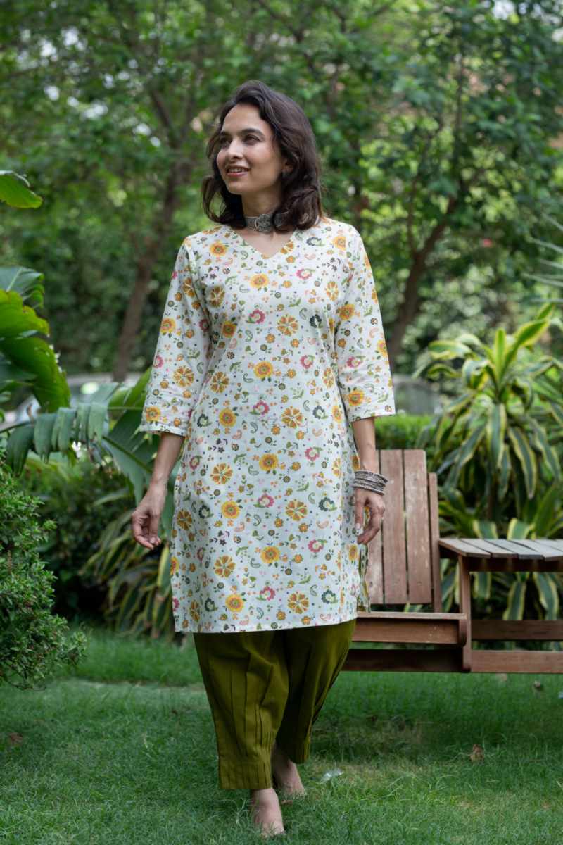 Image for Kusvaa Vcr192 Bilva Cotton Straight Kurta Front