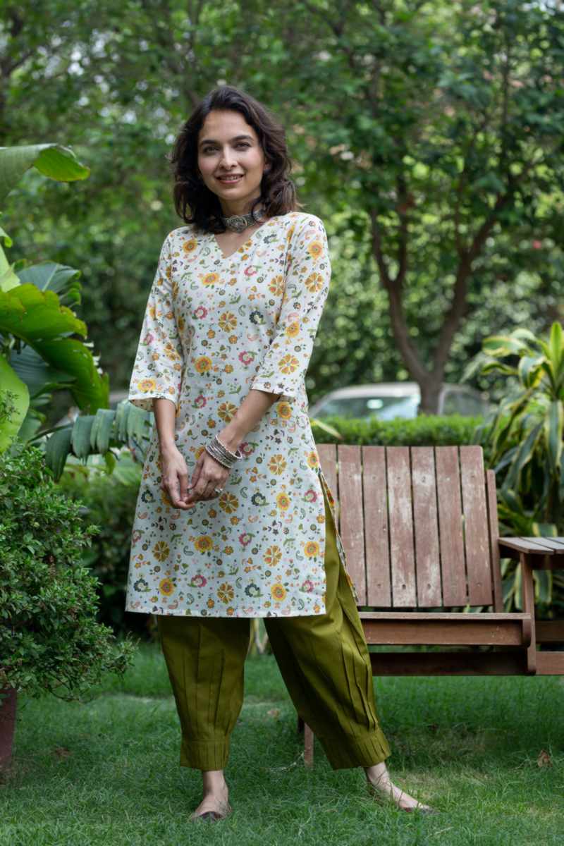 Image for Kusvaa Vcr192 Bilva Cotton Straight Kurta Side