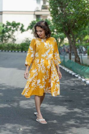 Image for Kusvaa Ws1019 Ishwari Handloom Cotton Dress Front