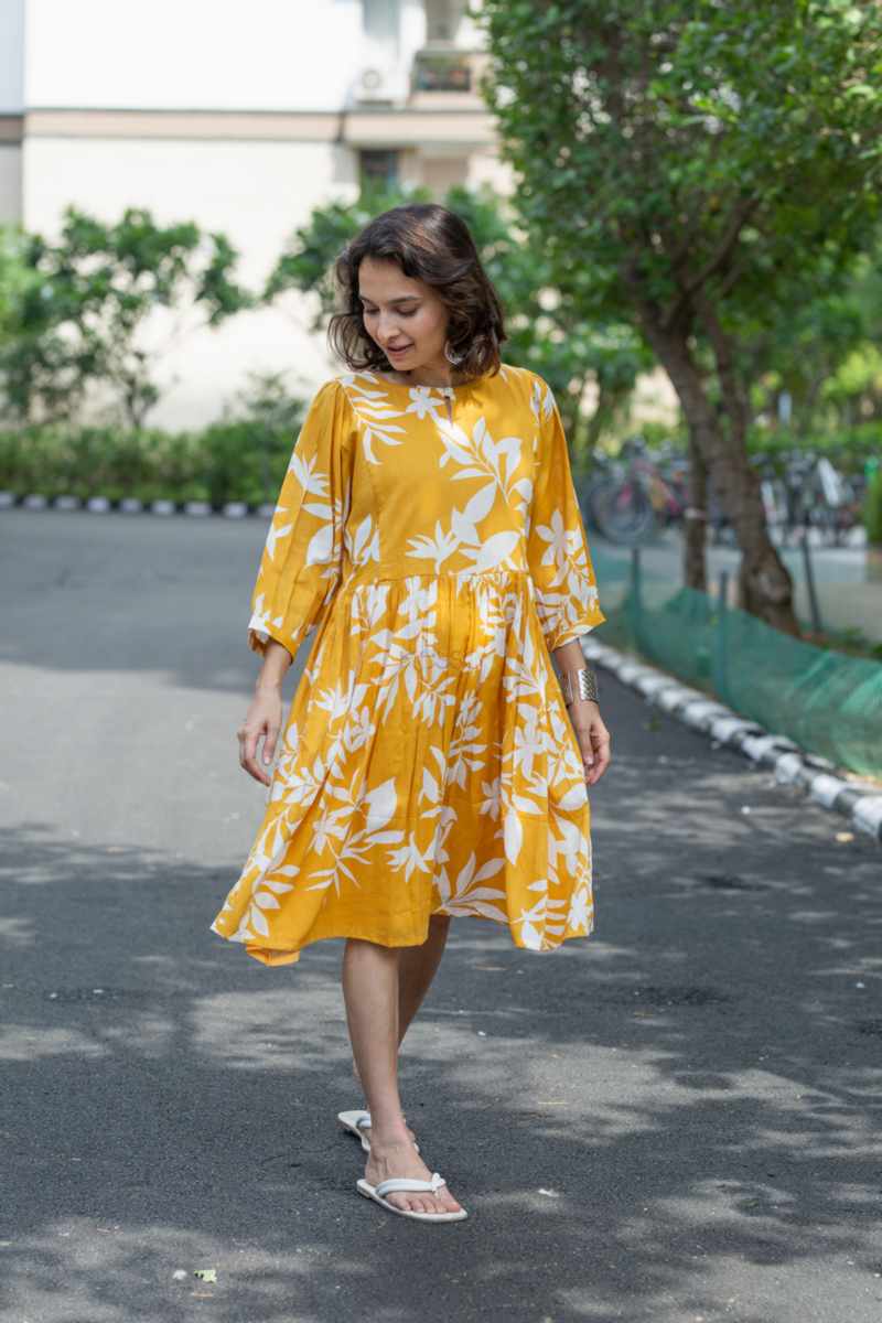 Image for Kusvaa Ws1019 Ishwari Handloom Cotton Dress Front