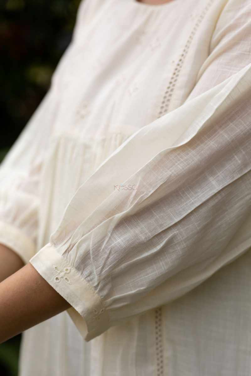 Image for Kusvaa Ws1020 Vedanshi Cotton Short Top Closeup 2