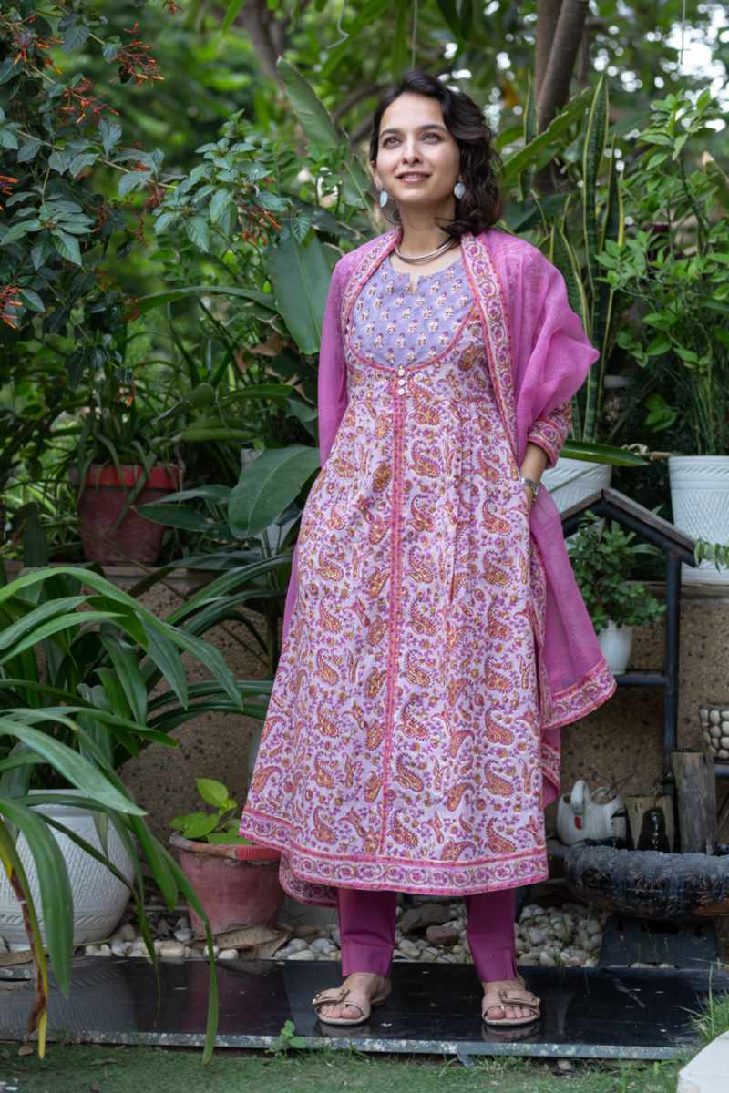 Image for Kusvaa Wsr383 Aamrutha Handblock Kurta Dupatta Set Side New