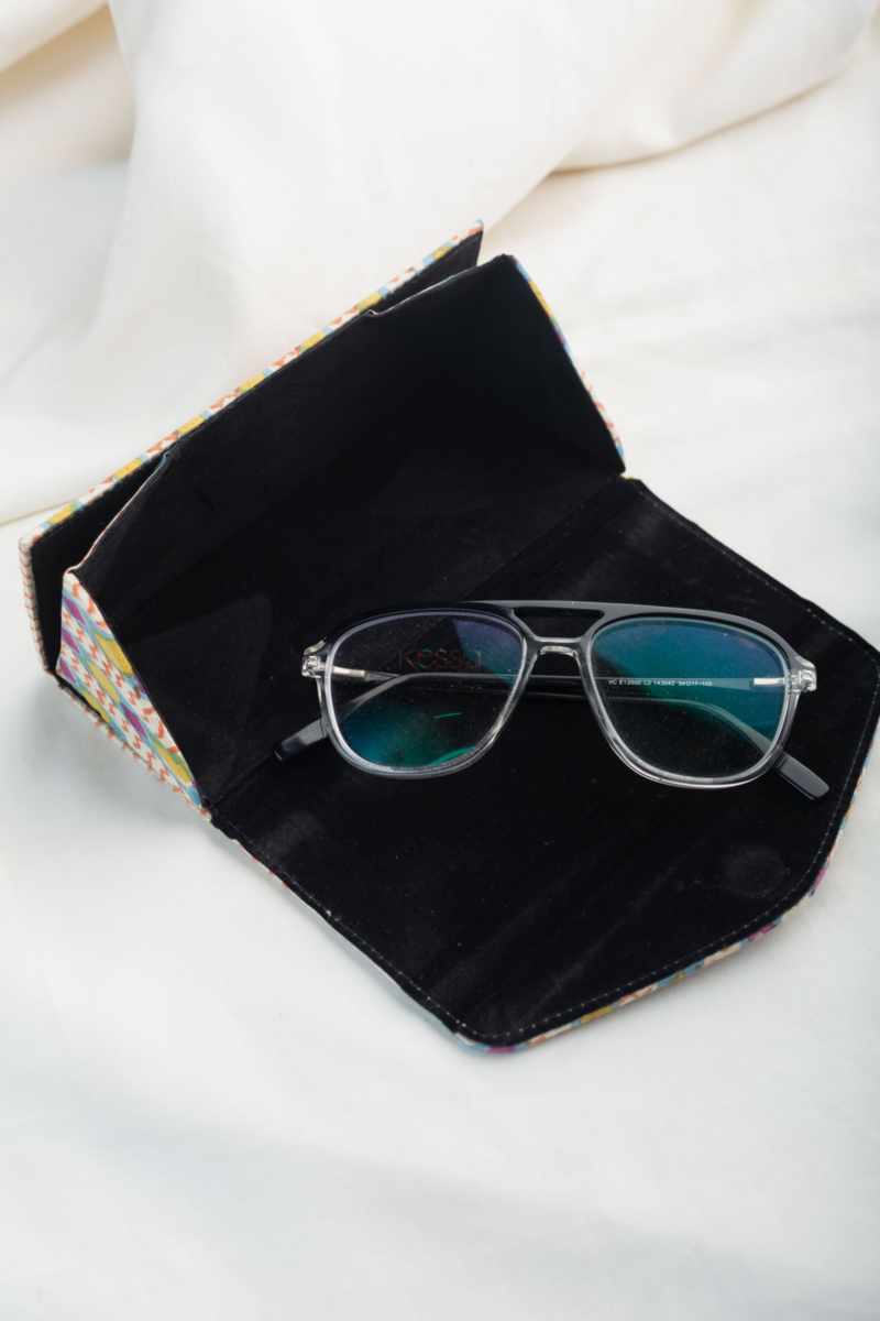 Image for Kusvaa Wsra103 Chashm E Baddoor Sunglass Spectacles Cover Side