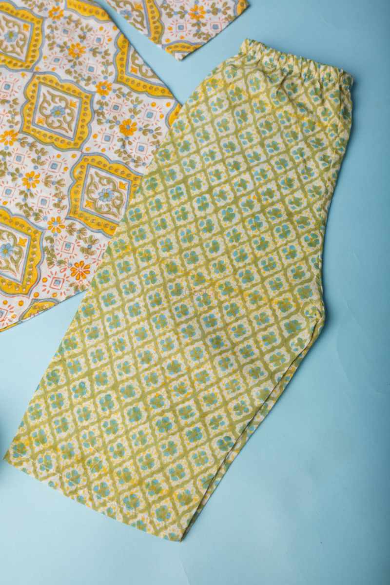 Image for Kusvaa Wsrk101 Bhanavi New Born Kurtapyjama Set Closeup