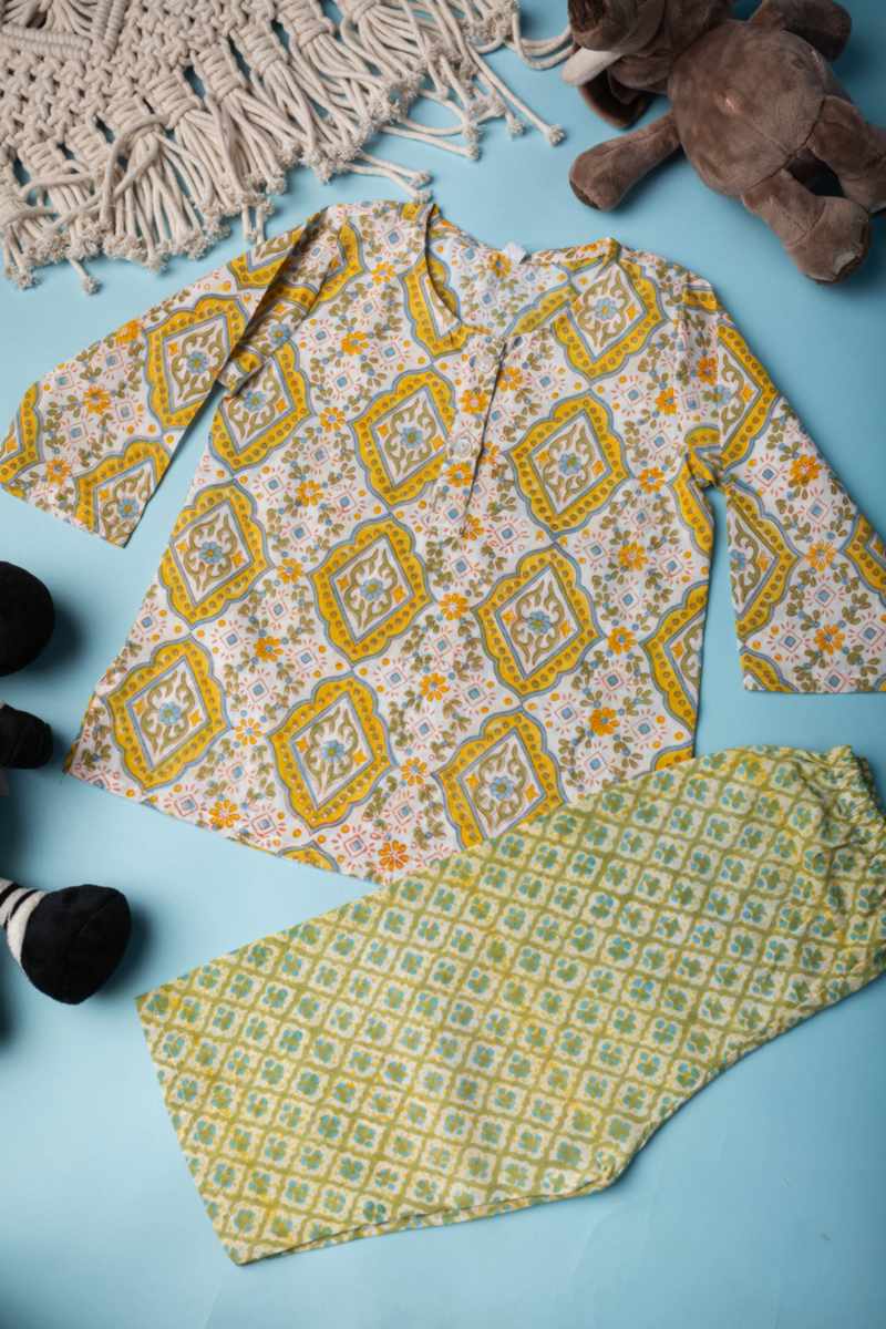 Image for Kusvaa Wsrk101 Bhanavi New Born Kurtapyjama Set Featured