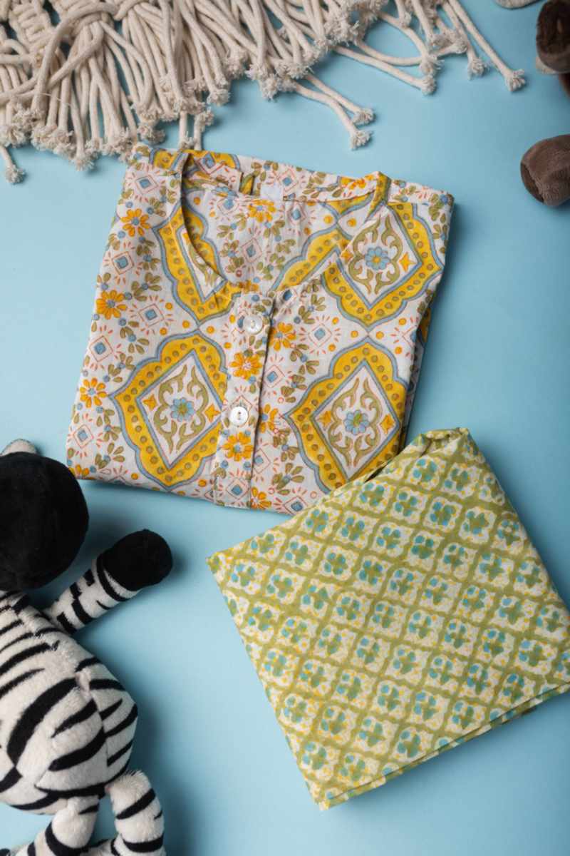 Image for Kusvaa Wsrk101 Bhanavi New Born Kurtapyjama Set Front