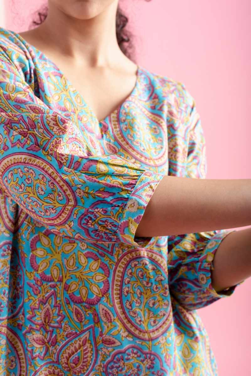 Image for Kusvaa De192 Seema Cotton Jaal Print Kaftan Closeup 2