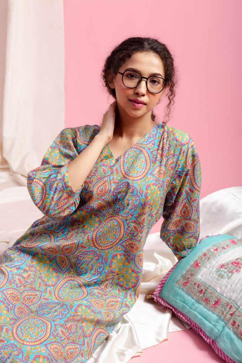 Image for Kusvaa De192 Seema Cotton Jaal Print Kaftan Sitting