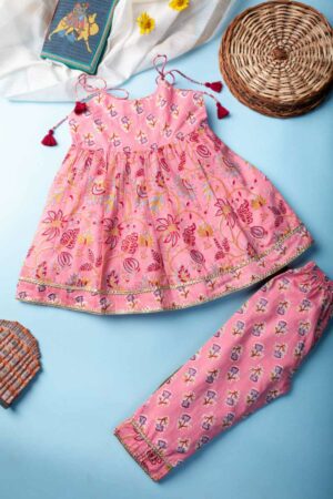 Image for Kusvaa Mbe76 Anuja Kid Cotton Kurta Pant Set Featured