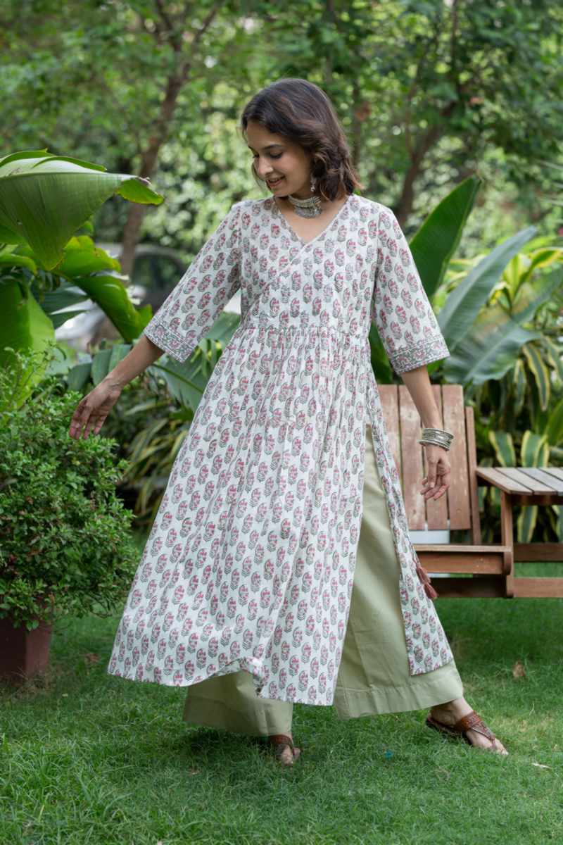 Image for Kusvaa Vcr195 Jeevika Handblock Cotton Kurta Side