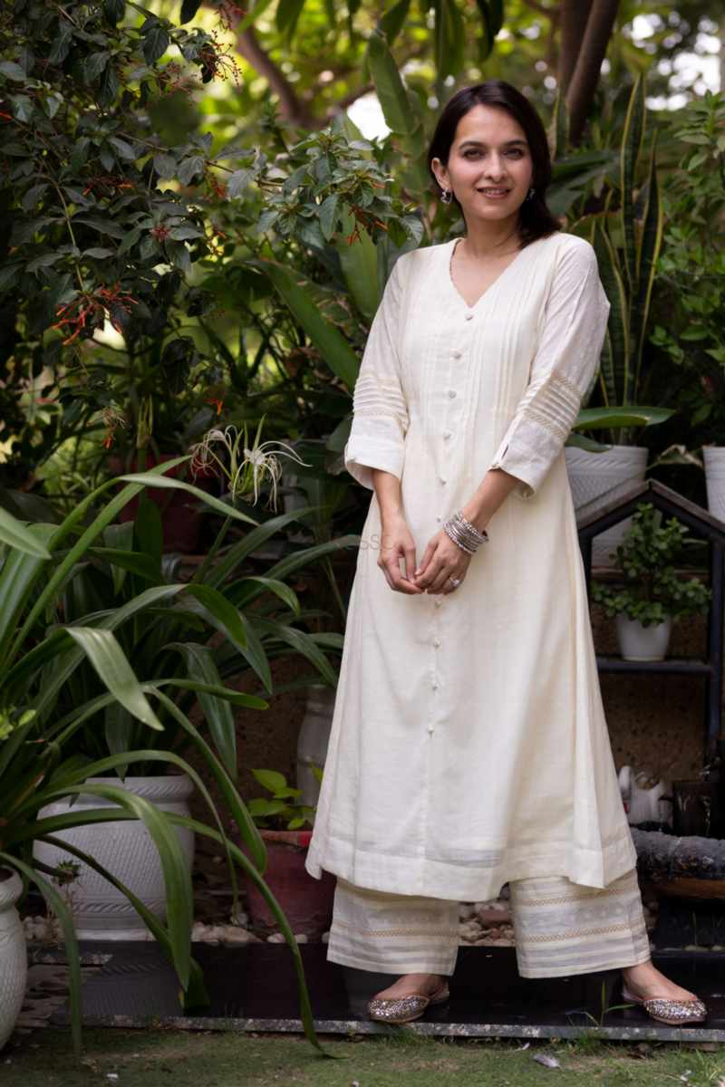 Image for Kusvaa Ws1025 Anna Voile Kurta Pant Set Side