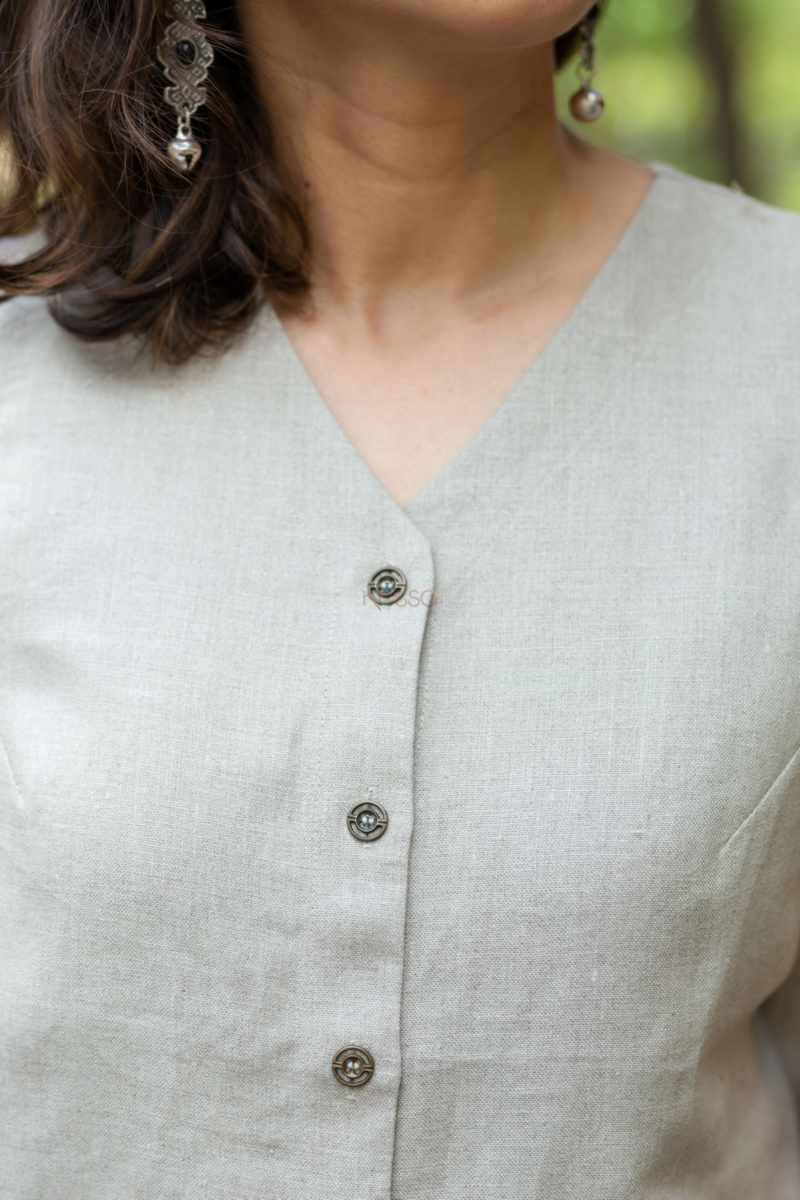 Image for Kusvaa Ws985 Darshana Linen Short Top Closeup