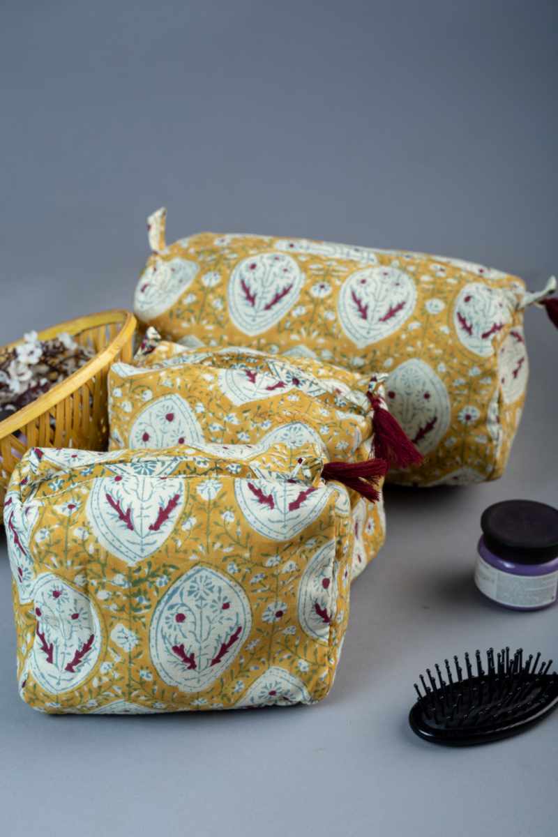 Image for Kusvaa Wsra124 Agneya Toiletry Pouch Set Of 3 Front