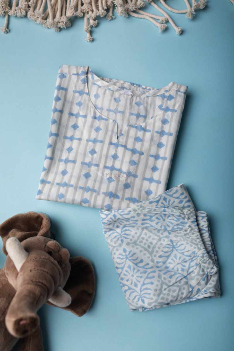 Image for Kusvaa Wsrk98 Jaitra New Born Kurtapyjama Set Side