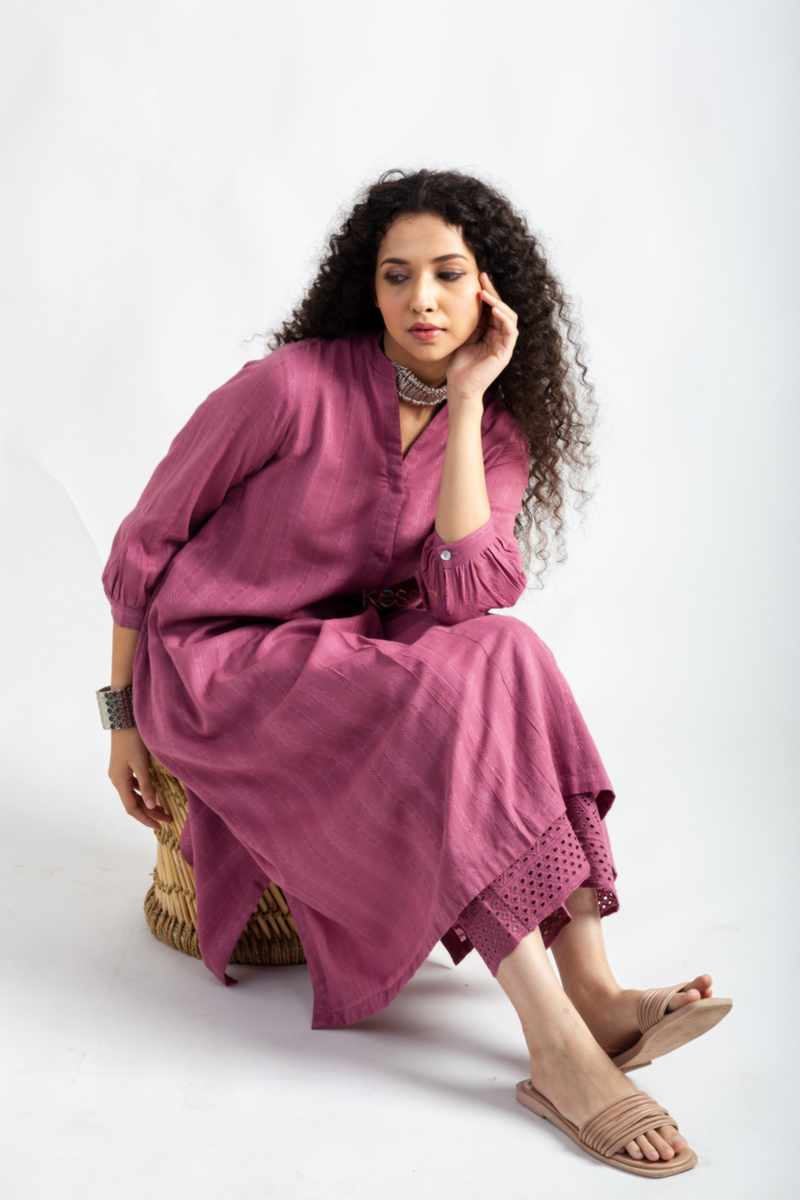 Image for Kusvaa Avdaf235 Vasudha Cotton Kurta Pant Set Sitting