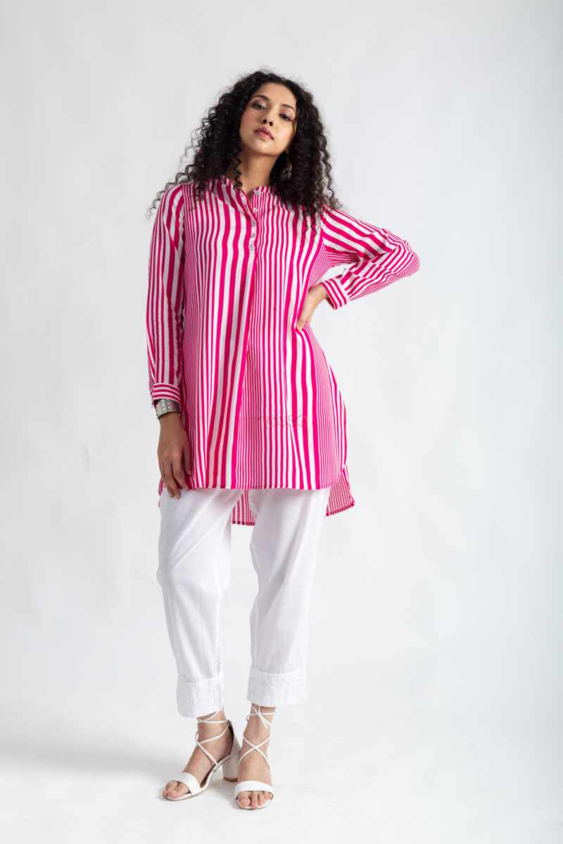 Image for Kusvaa Avdaf238 Eesha Modal Short Kurti Featured