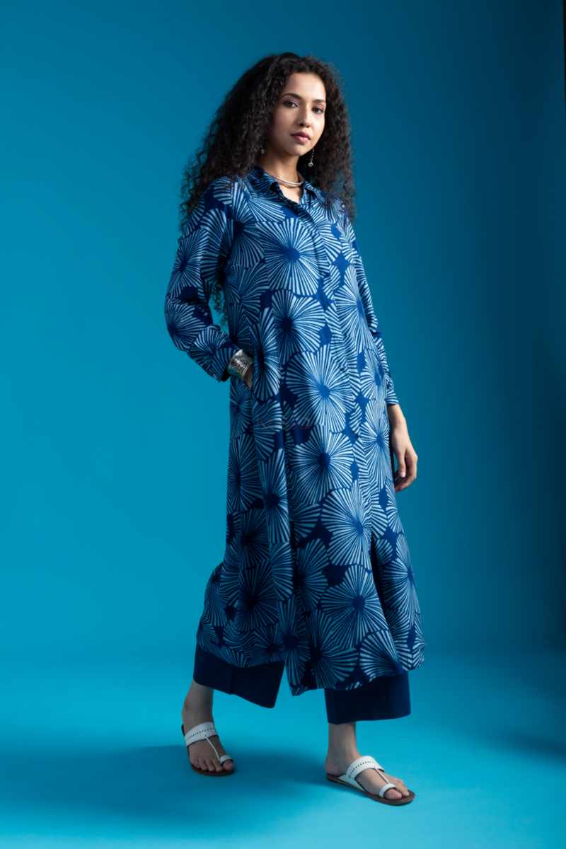 Image for Kusvaa Avdaf250 Anwesha Muslin Handblock A Line Kurta Side