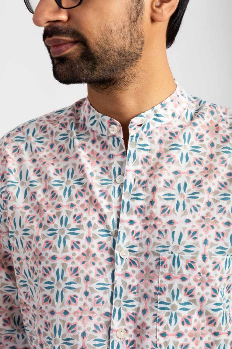 Image for Kusvaa Awk65 Ekaveer Handblock Men Full Sleeves Shirt Closeup