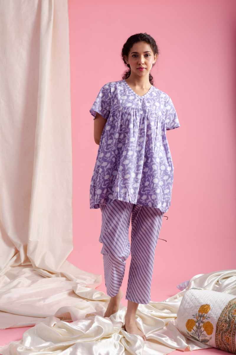 Image for Kusvaa De188 Bhavya Cotton Loungewear Set Featured