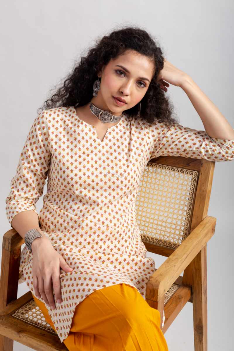 Image for Kusvaa Vcr205 Neeta Cotton Straight Fit Kurta Sitting
