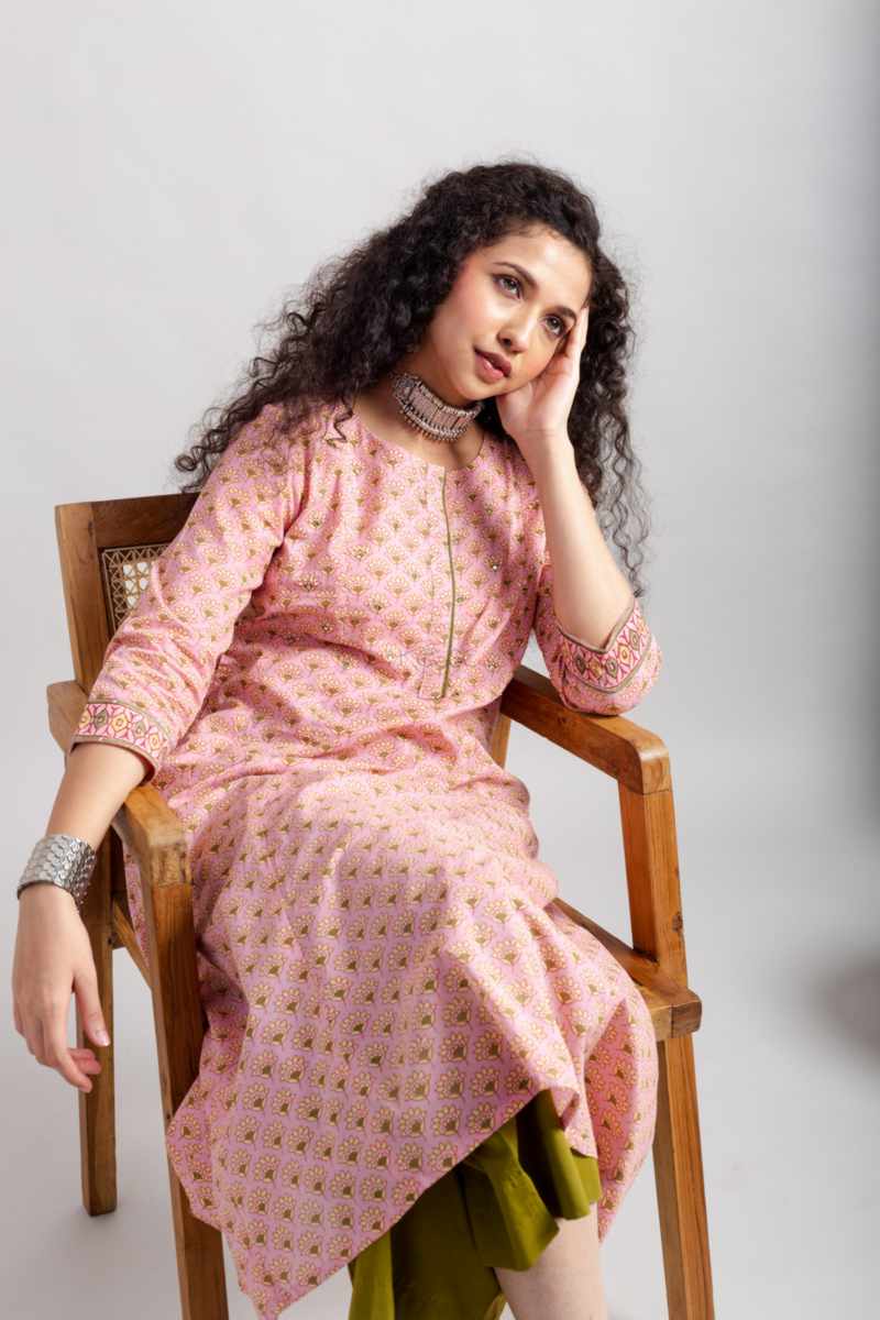 Image for Kusvaa Vcr216 Hamsi Handblock Cotton A Line Kurta Sitting