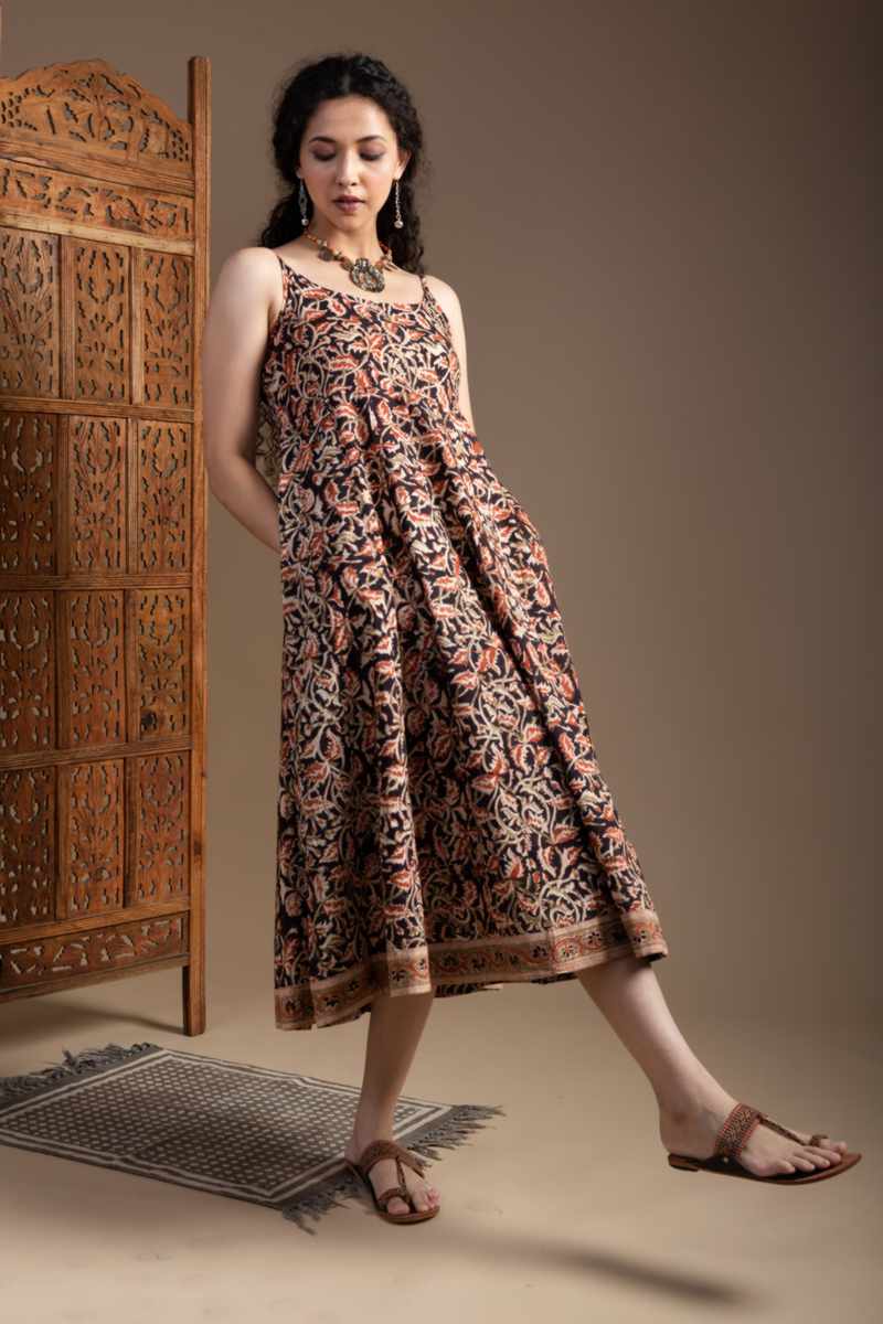 Image for Kusvaa Ws1001 Sachi Cotton Kalamkari Dress Side New