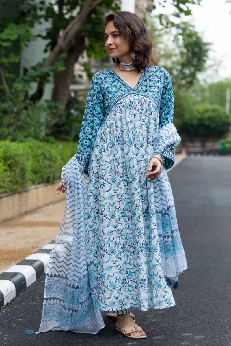 Image for Kusvaa Wsr395 Chaitra Handblock Cotton Complete Suit Set Front