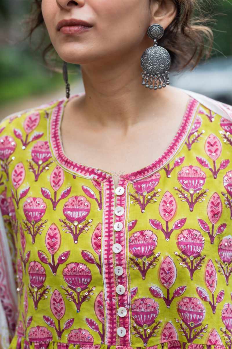 Image for Kusvaa Wsr398 Gauri Handblock Cotton Complete Suit Set Closeup New