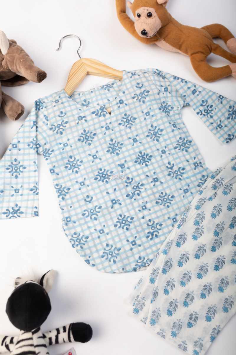 Image for Kusvaa Wsrk108 Haasini New Born Kurtapyjama Set Side