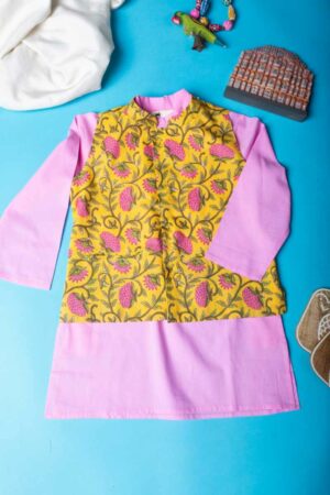 Image for Kusvaa Aj83 Aatmaj Kurta With Jacket Set Featured