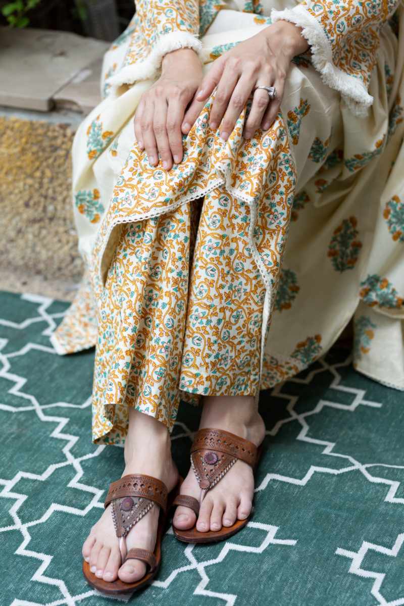 Image for Kusvaa Avdaf259 Ranit Cotton Handblock Complete Suit Set Closeup 2 New