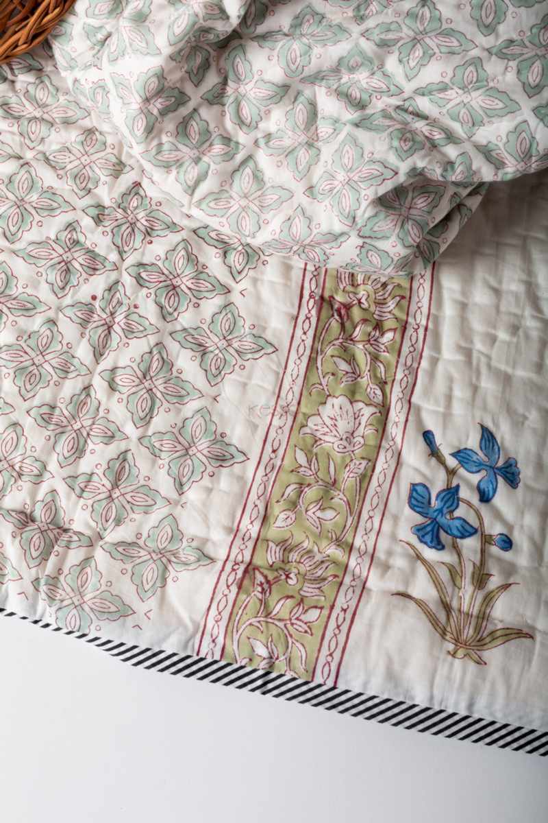 Image for Kusvaa Kaq270 Nalini Double Bed Quilt Closeup