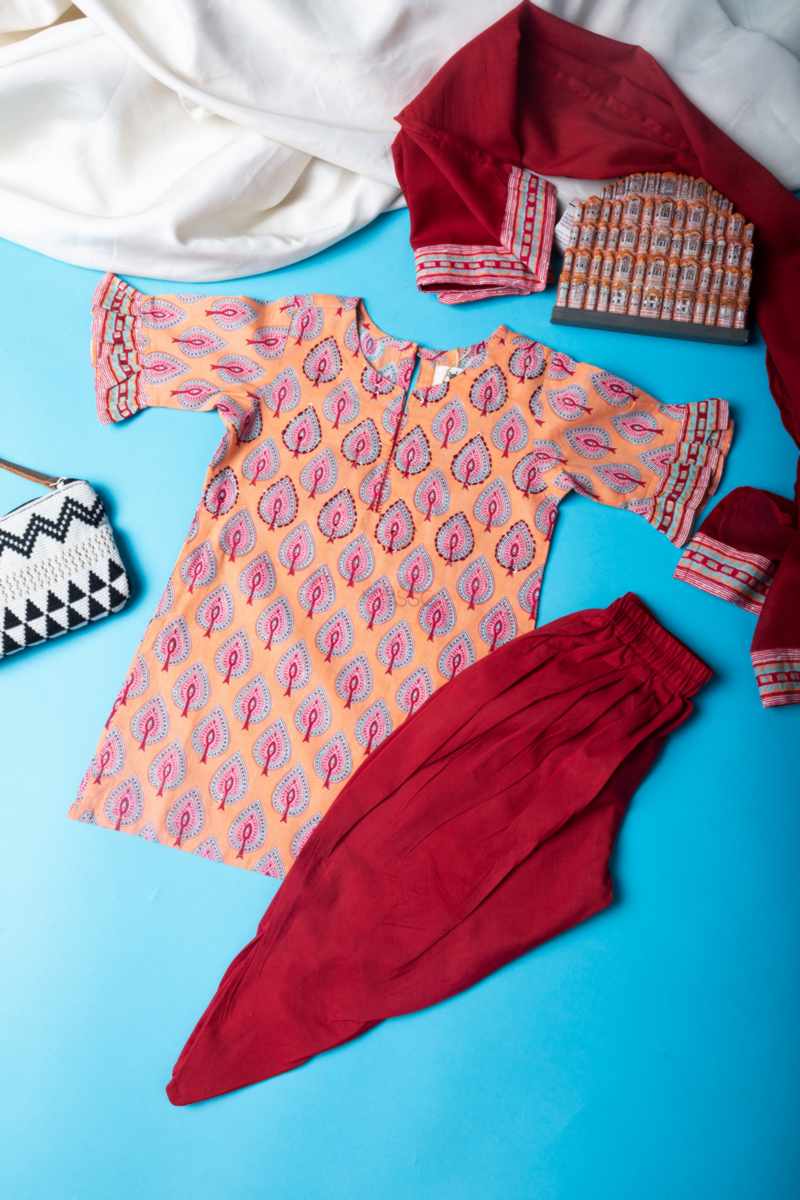 Image for Kusvaa Mbe89 Aasrita Girls Cotton Dhoti Set Featured