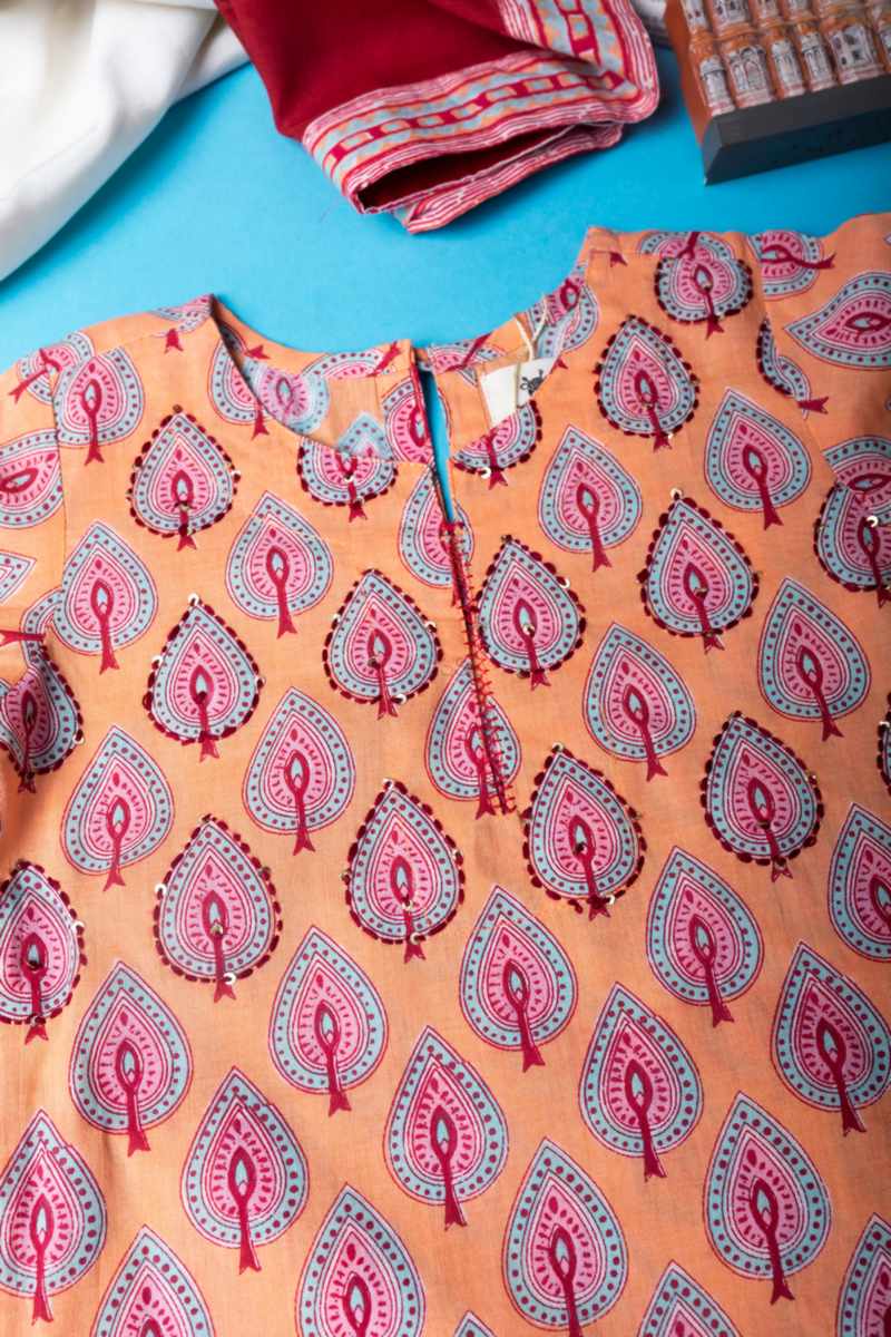 Image for Kusvaa Mbe89 Aasrita Girls Cotton Dhoti Set Side