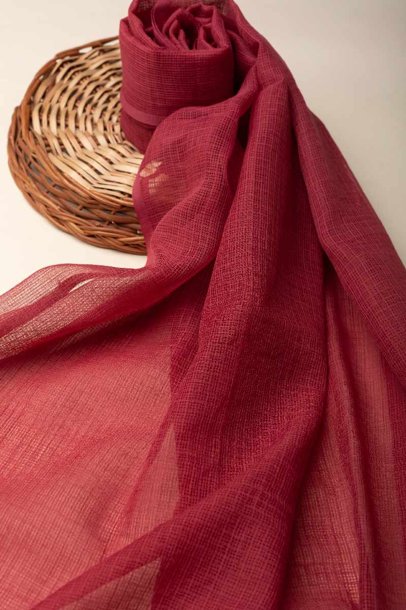 Image for Kusvaa Rndupatta05 Multi Color Cotton Kota Doria Dupatta Lightmaroon Closeup 2