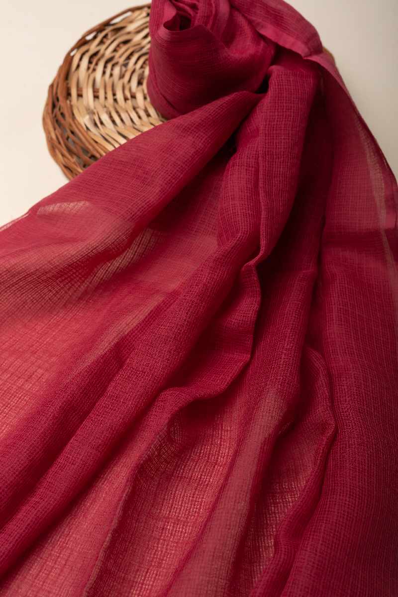 Image for Kusvaa Rndupatta05 Multi Color Cotton Kota Doria Dupatta Maroon Closeup