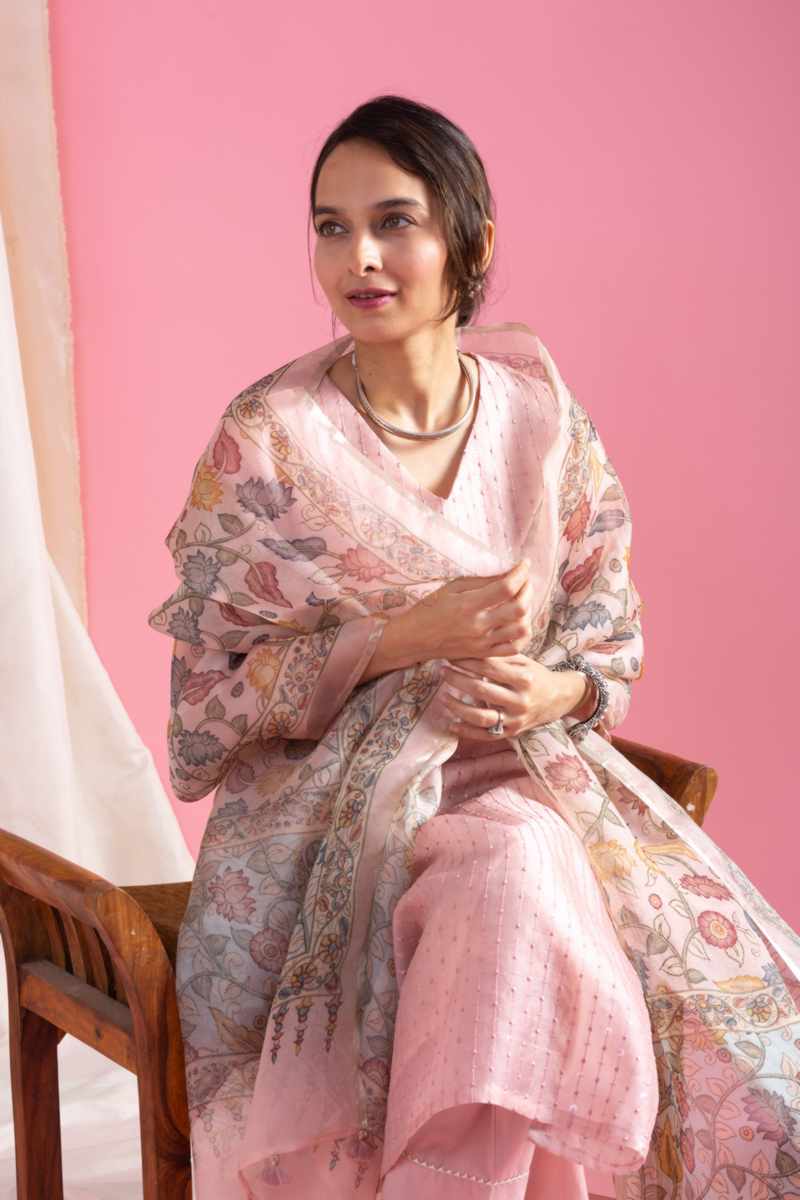 Image for Kusvaa Ws1046 Yarima Chanderi Complete Suit Set Sitting