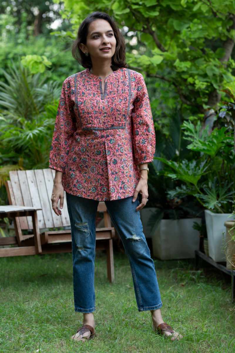 Image for Kusvaa Wsr400 Anila Cotton Jaal Print Short Top Front