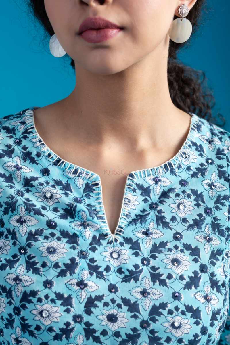 Image for Kusvaa Wsr403 Devangana Cotton Handblock Kurta Closeup