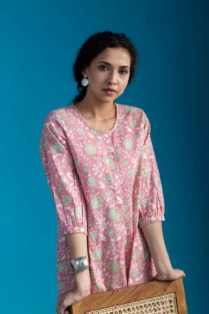 Image for Kusvaa Wsr405 Dharani Cotton Handblock Kurta Featured