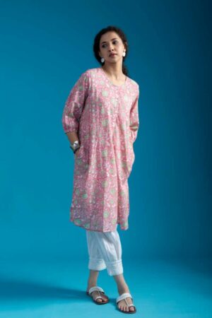 Image for Kusvaa Wsr405 Dharani Cotton Handblock Kurta Front