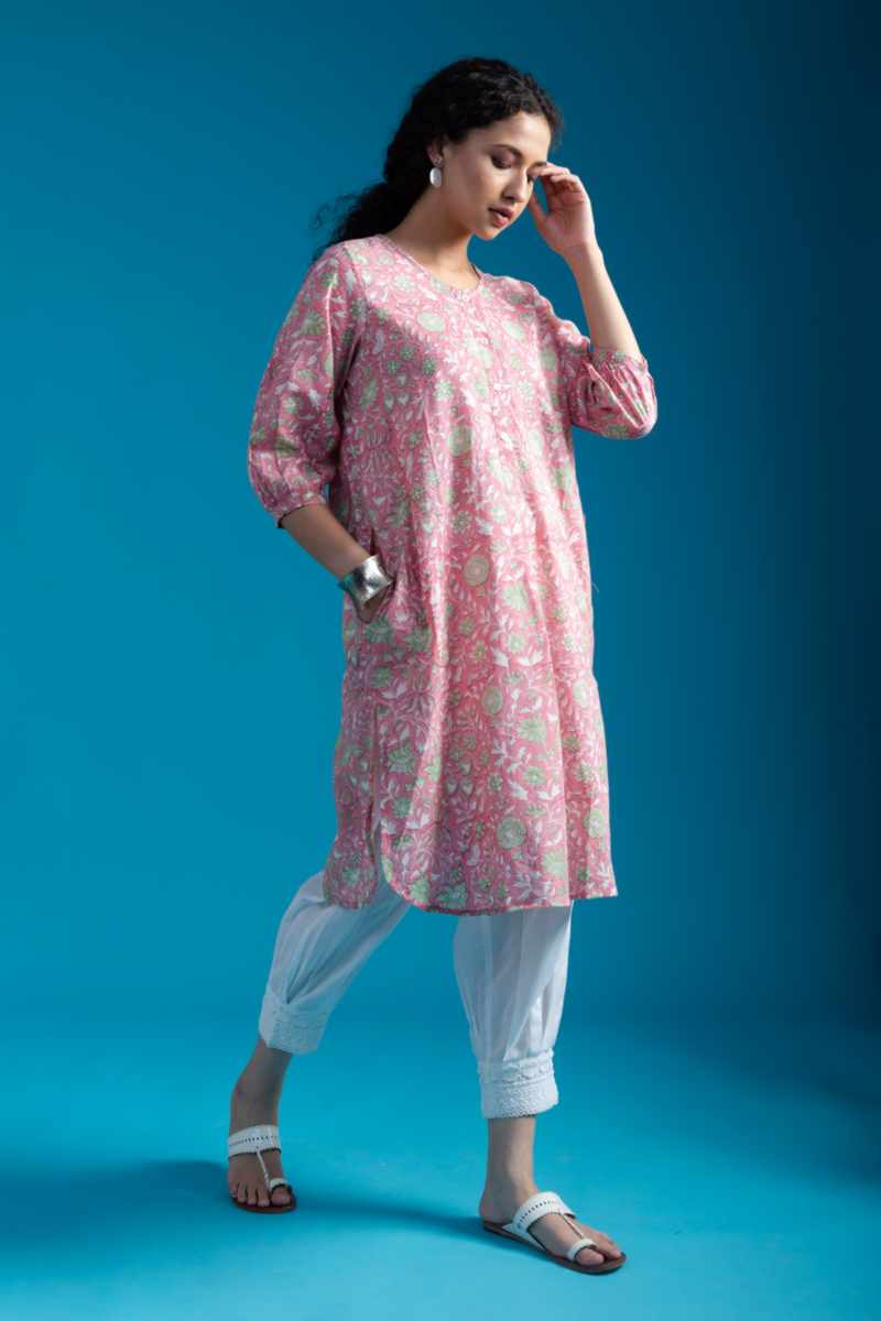 Image for Kusvaa Wsr405 Dharani Cotton Handblock Kurta Side