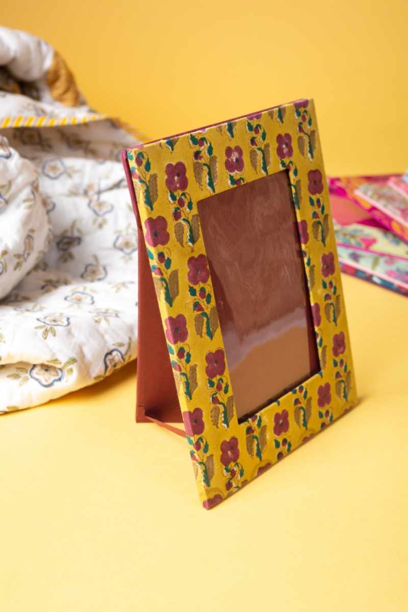 Image for Kusvaa Wsra151 Chitran Photo Frame Front New