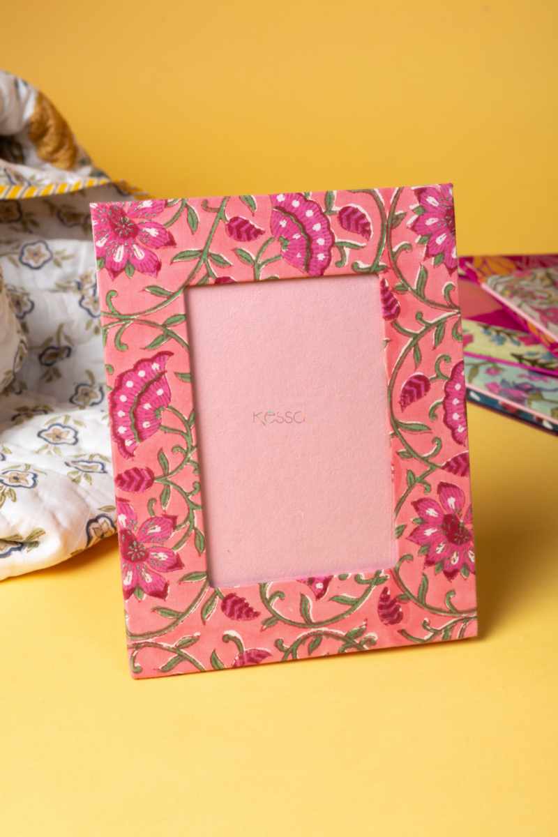 Image for Kusvaa Wsra153 Chitran Photo Frame Featured New