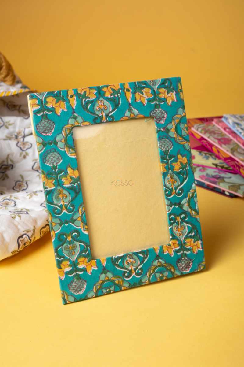 Image for Kusvaa Wsra156 Chitran Photo Frame Featured New
